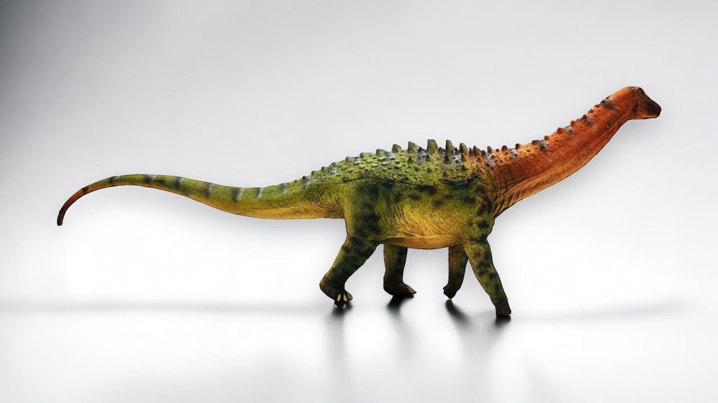 Ampelosaurus Figure by Haolonggood.