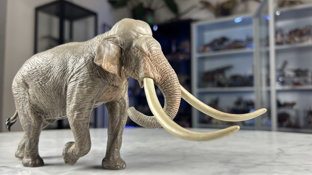 Palaeoloxodon Figure by Eofauna.
